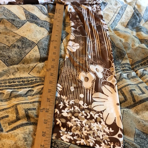 Medium brown/tan/white floral & striped long sleeve blouse - Picture 9 of 9